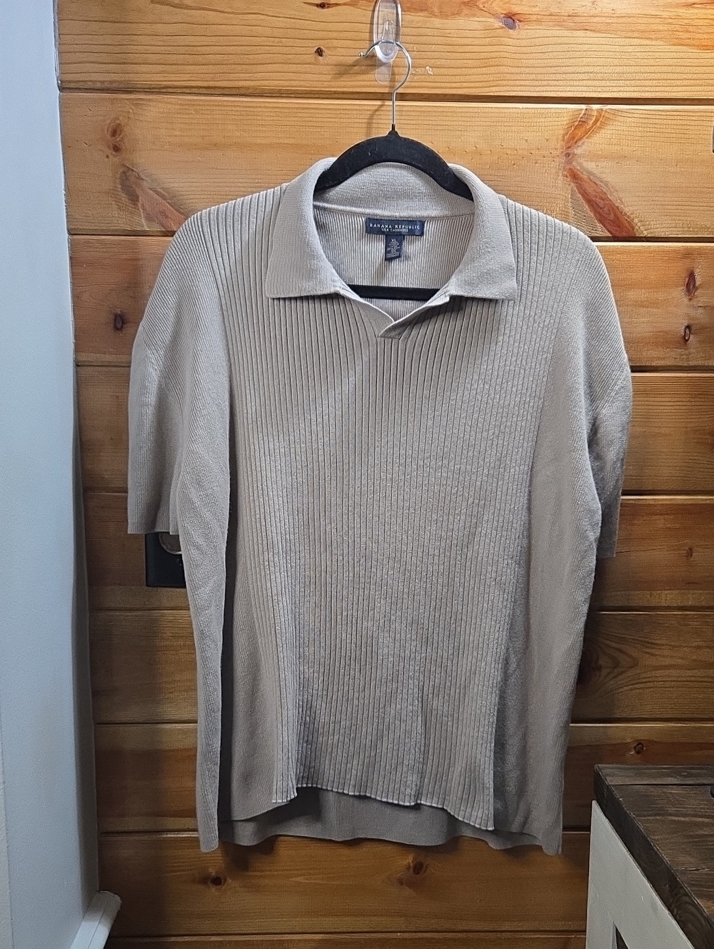 Banana Republic Men's Short-Sleeve Polo Silk Cashmere- Light Taupe XL 0801